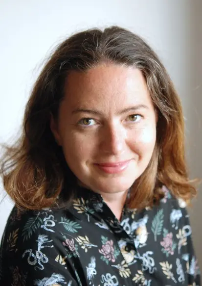 Zdjęcie portretowe kobiety.